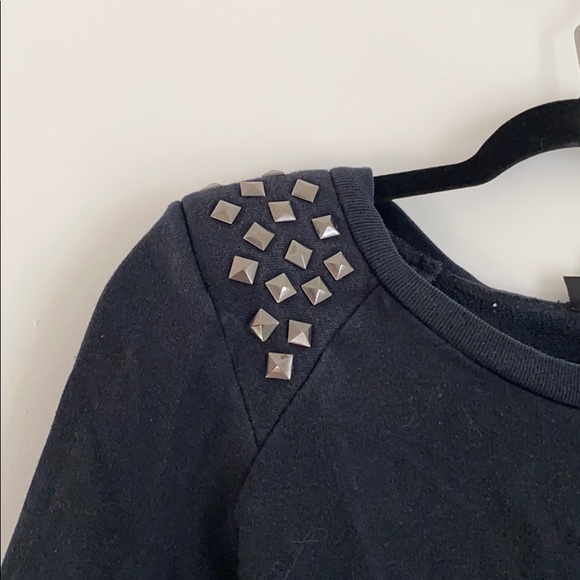 TopShop Sweater - Picture 2 of 4